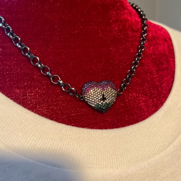 Ombré heart necklace - Picture 2 of 3